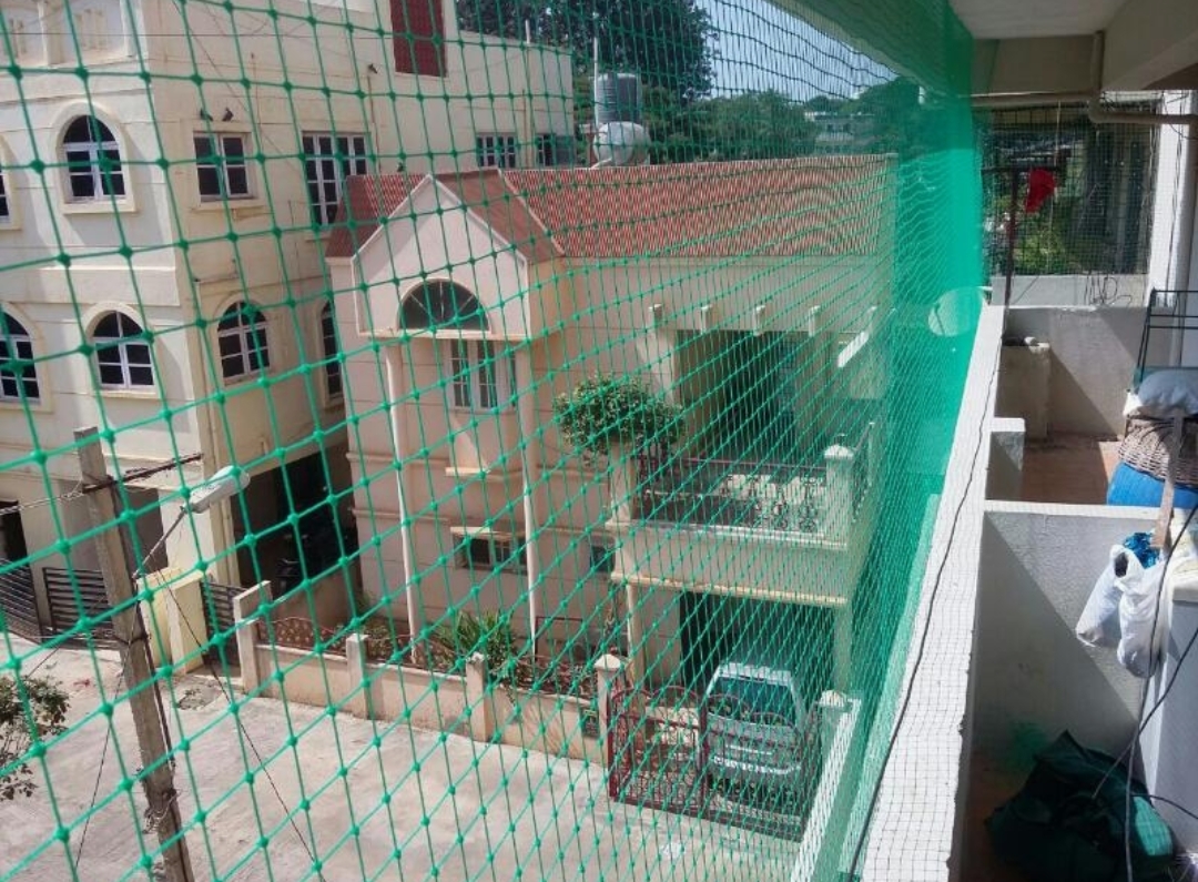 Green HDPE Nylon Balcony Safety Net